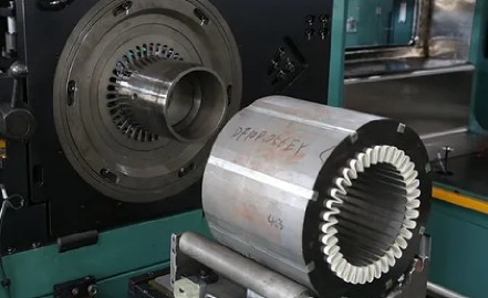 自动定子绕线机如何提升电机制造质量与生产效率？